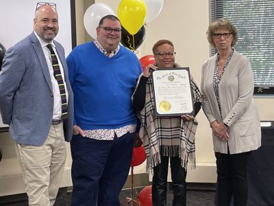 Shannon Saunders Receives DSP Award from Maryland Department of Disabilities and Maryland DDA